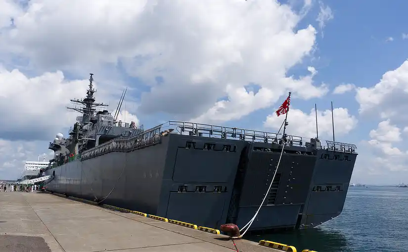 掃海母艦うらが一般公開