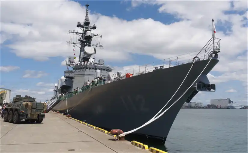 護衛艦まきなみ一般公開